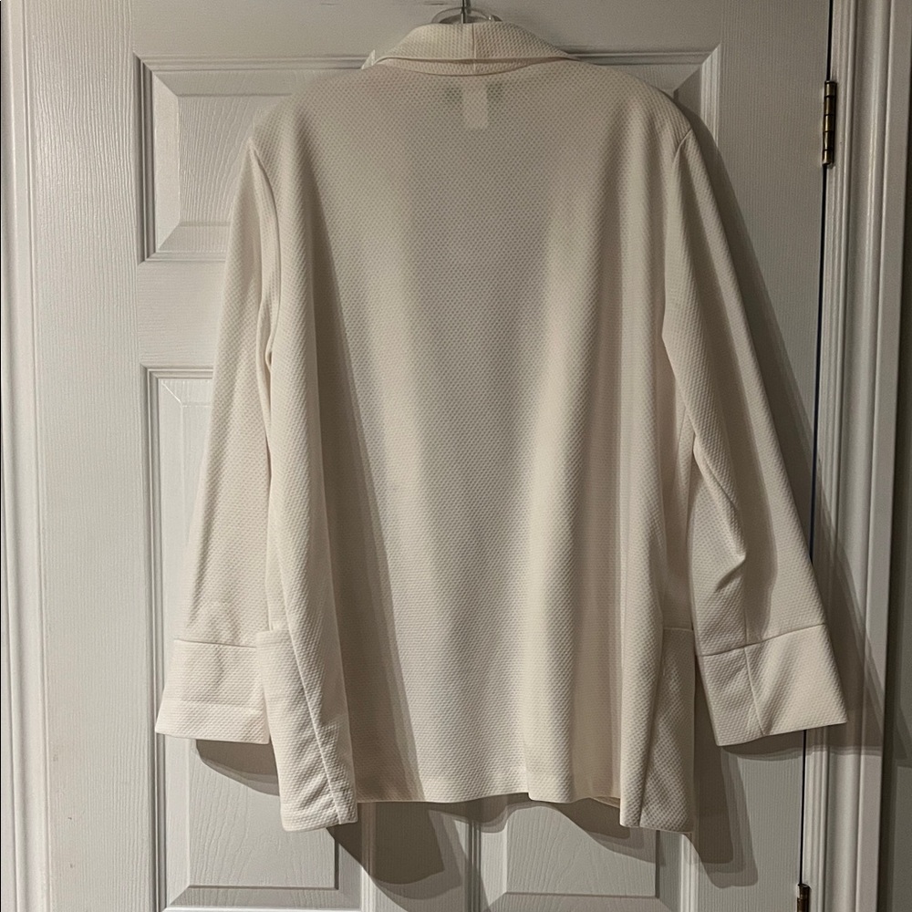 Sold - Robin Artisan Signature White Blazer - Picture 6 of 6
